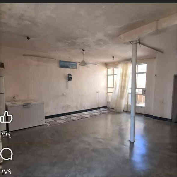 رقم الاعلان 2188
#دارللبيع 180م(قديم) 
#نوع العقار رقم 
كركوك حرية خلف صيدلية مختار
#مكونات (غرفتين نوم وهول ومطبخ وصحيات وكراج سيارة)
فول خدمات
فرع عريض
قريب من سوق
قريب من مدرسة عربية
#سعر 63 مليون وبي مجال
☎️*********** واتساب
☎️*********** فايبر
#مكتب_ازاد_للعقار
