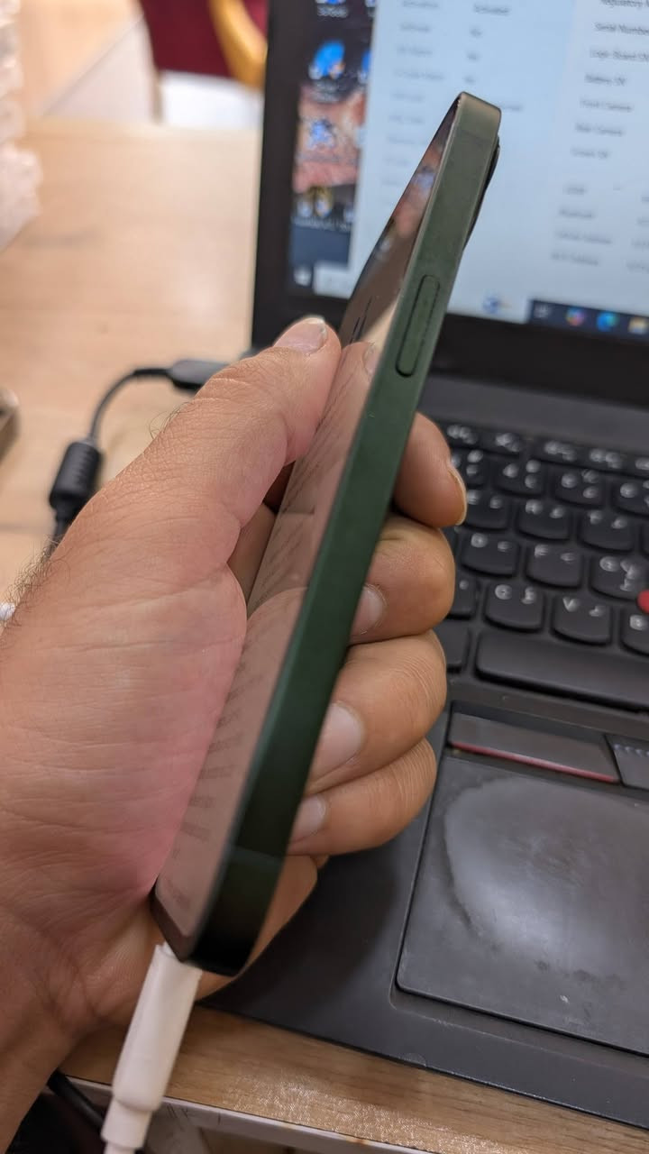 ip 13
256 gb 

86 🔋

 ١ سیم ئیسیم

زۆر پاکە بەشەرتی هەموو شت لەشەریکەی ئەپل جاکراوەتەوە مسجی لە کۆمپیتەر دەدان  رسمی داندراوە 

نرخی ٢٥٥$ 

***********
