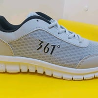 احذية ماركات عالمية اشكال وقياسات مختلفة وعندي اكثر .. اي قطعة تعجبك ر...