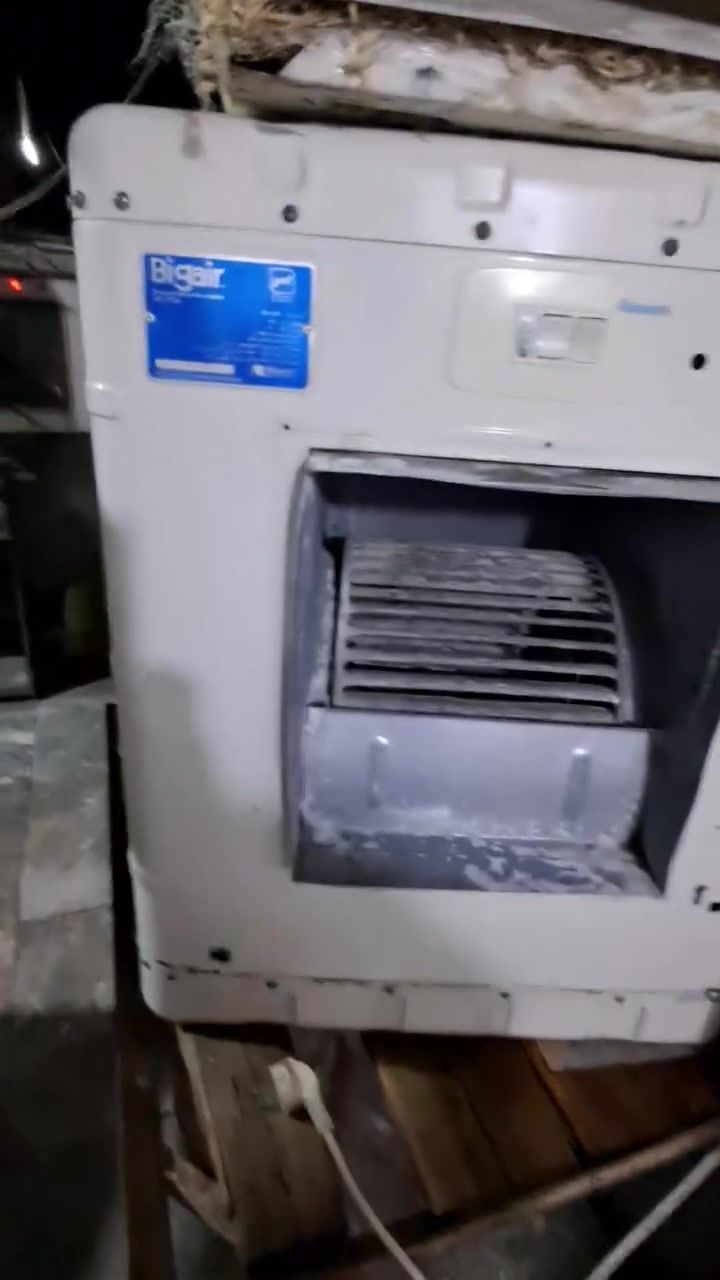مبراده اصليه البيع الحجم واحد نص كله شغال نضيفه سعر ٨٠ قفل بدون عمله موجود توصيل كروه


**إذا كنت صاحب هذا الإعلان وتريد حذفه لأي سبب، رجاءا أرسل رسالة إلى الدعم الفني**