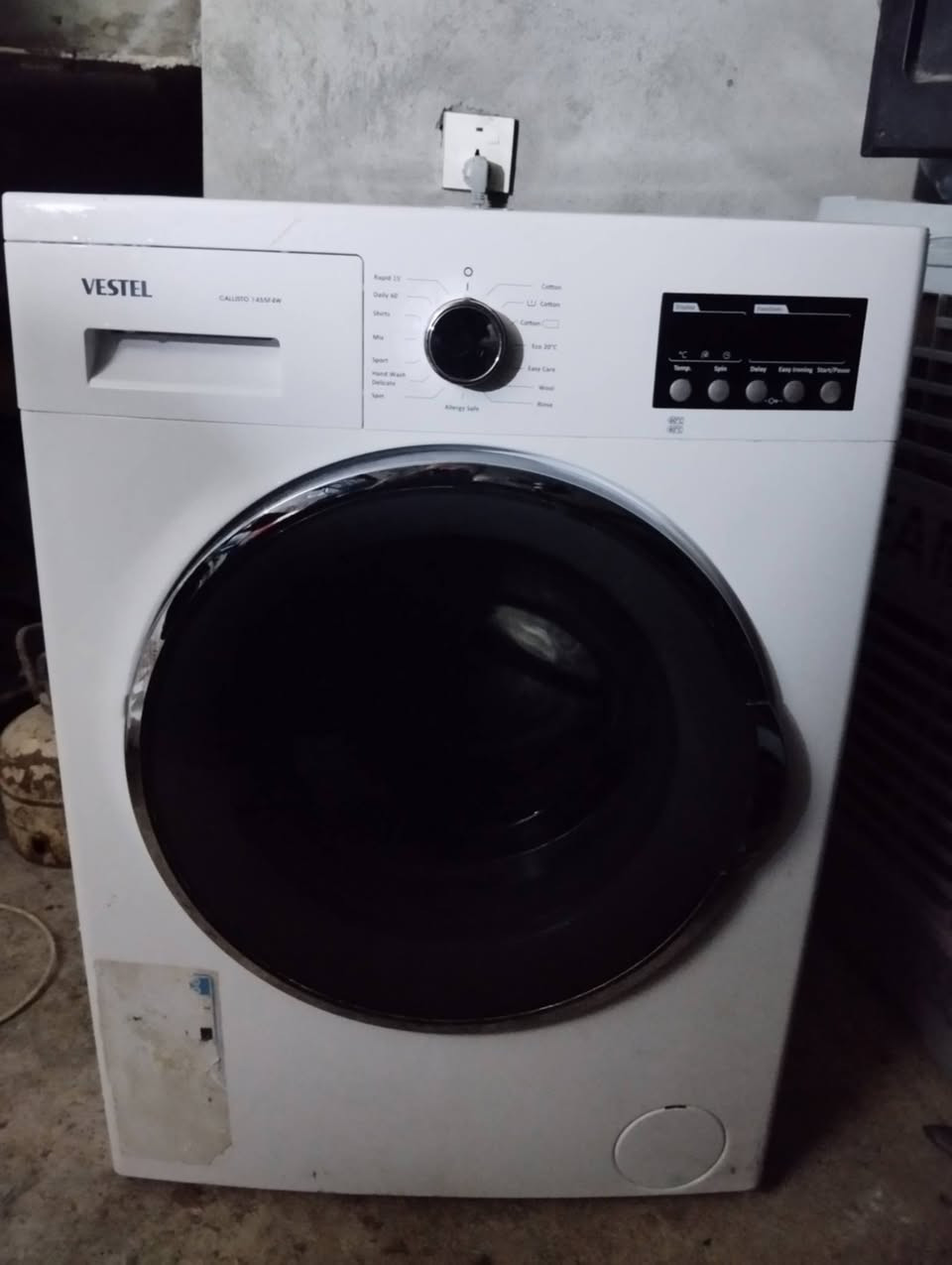 غەسالە vestelبۆ فرۆشتن 8کیلۆیه زۆر بێ عەیبە نرخی  110هەزارو معامله
غەسالەی  arcelik  بۆ فڕۆشتن  7کیلۆیە بێ عەیبه نرخی100 هەزارو معاملە 
شوین سلیمانی 
هەرچیتان هەیە وینەی بنیرن بۆتان دەفرۆشم


**إذا كنت صاحب هذا الإعلان وتريد حذفه لأي سبب، رجاءا أرسل رسالة إلى الدعم الفني**