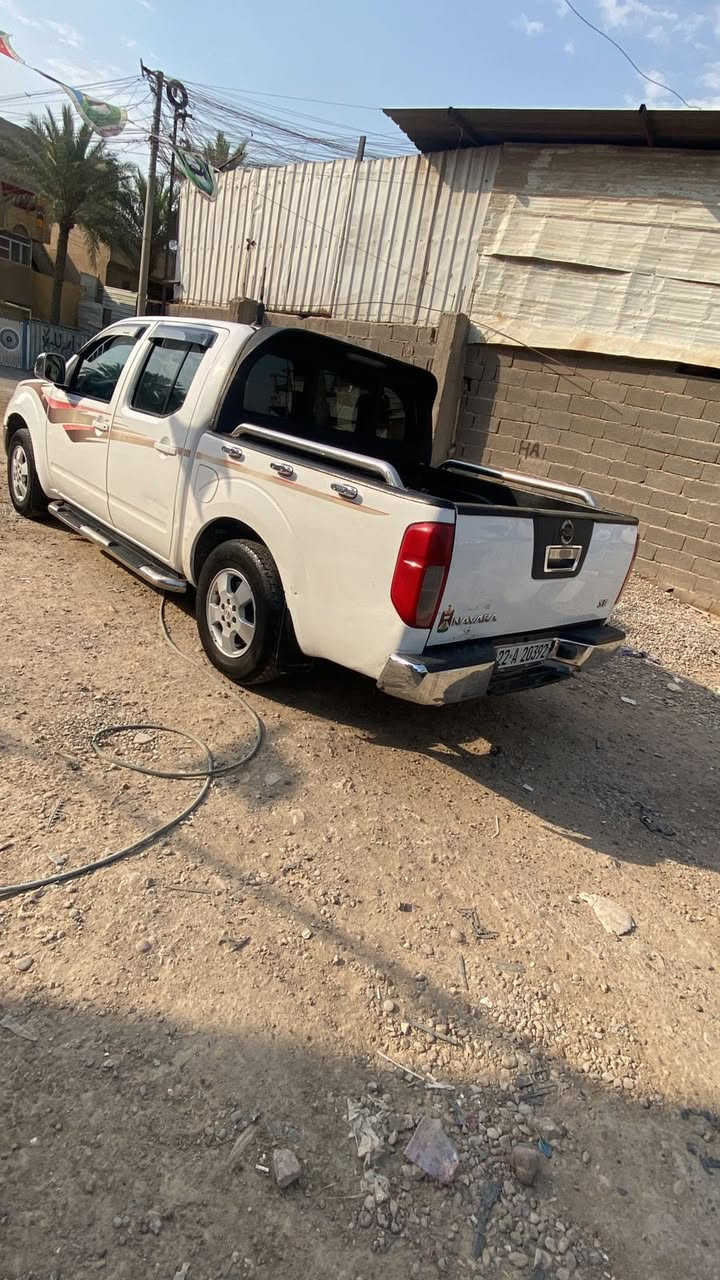 سلام عليكم اخوان نيفاره البيع 2011سياره نضيفه رقم الإنكليزي تحويل ثاني يوم عوزه بس صدر تعبان التواصل :***********
