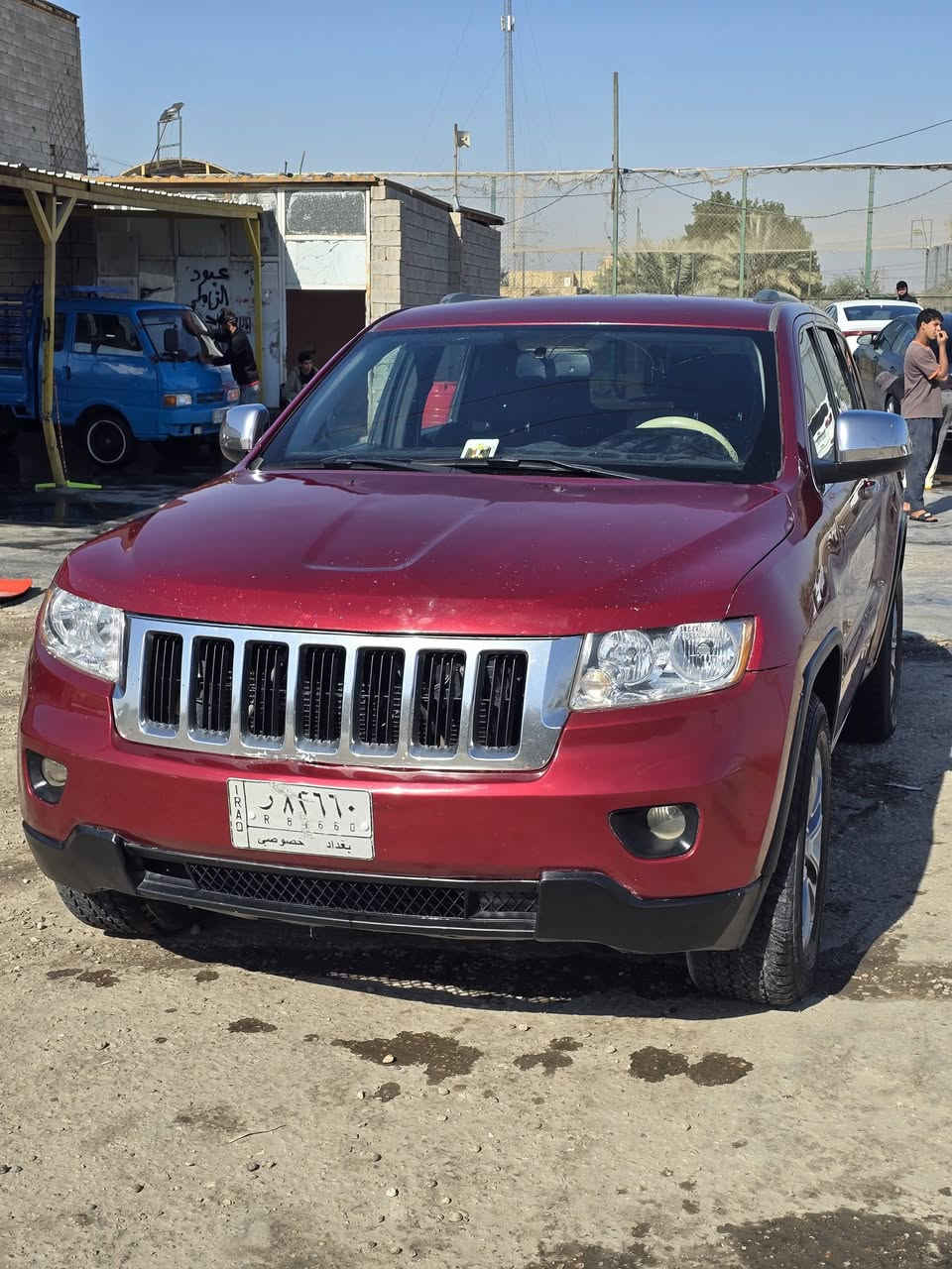 جيب وارد امريكي
موديل ١٢ فول عدا الفتحه كلين داخله بالعراق بيه صبغ بنيد وجاملغ اثر شخوط بدون دواخل سياره جديده وجاهزه بيه منضومة غاز انسه اصراف تخم تاير حداديه جدد مكينه جديده ممفتوحه بلاد كهربائيات جدد 
عنواني ديوانيه 
السعر ١٥٥
للاتصال ***********
