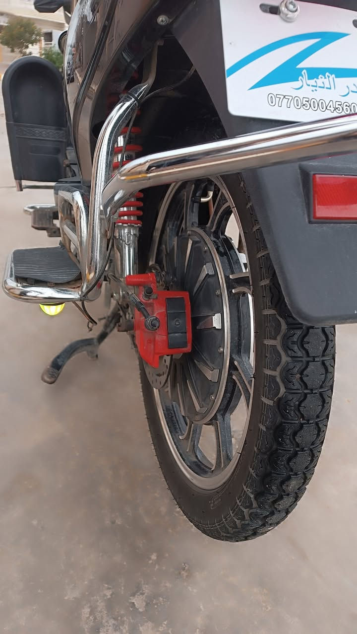 دراجة هارلي شحن للبيع
موديل 2024
سويج عدد 2💠بصمه عدد 2💠 لون اسود
دراجه نضيفة مثل الي بالصورة اشتريتهة فتح كارتون صارلهة قريب السنة يمي
بطاريات عدد 5 
كهربائيات شغالة كامل
شاحنتها موجود
مكان ديالى ناحيه السعديه ( سعدية الجبل)
سعر 550 
     الرقم                              ***********
