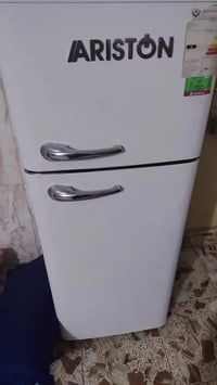 ثلاج هجديده تجميد خير من الله خاليه من الاخياس نضافه فول  مكاني بغداد ...