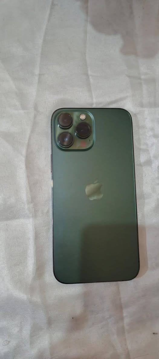 السلام عليكم ايفون١٣برو ماكس بطارية ٨٤٪  ذاكرة ٢٥٦ موبايل مكفول  وضع شركة ما مفتوح سعر ٧٠٠ الف  بيه مجال قليل.  موجود خاص


**إذا كنت صاحب هذا الإعلان وتريد حذفه لأي سبب، رجاءا أرسل رسالة إلى الدعم الفني**