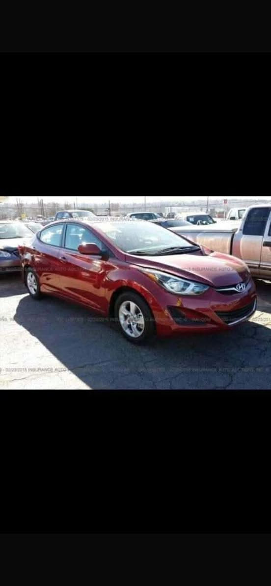 سلام عليكم الانترا موديل 15 وارد امريكي محرك 2000 دوش مكفول شواصي لغود محرك نص فول رقم بغداد بسمي مصفره مكان بغداد زعفرانيه  سعر 110 وبيه مجال قليل ***********
