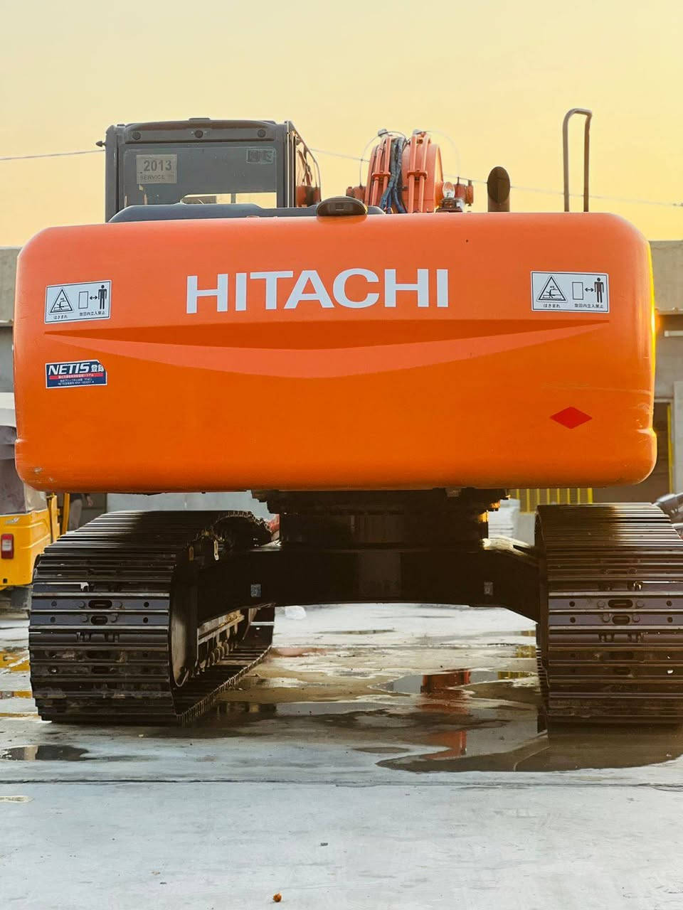 السلام عليكم حفاره زت ثري جديد موديل 14مكفوله جديد منفيس ممسجله بعدهه اربع شدات أو 80 موجوده كربلاء طوريج ***********
