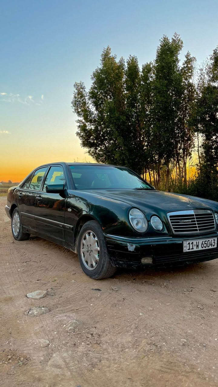 السلام عليكم مارسدس ام عيون موديل 96بغداد انكليزي مداور ثاني يوم كفاله عامه من كلشي وبلاديه ما محوره  مكينه خراطيم ودامه كامله قبل 20يوم بخاخ مجاول بلكات حداديه تخم تاير مكينه وكير كله جديد داخل بيجي فتحه سياره مرتبه بابل الكفل 
السعر 85 وبيه مجال استفسار أكثر ***********
