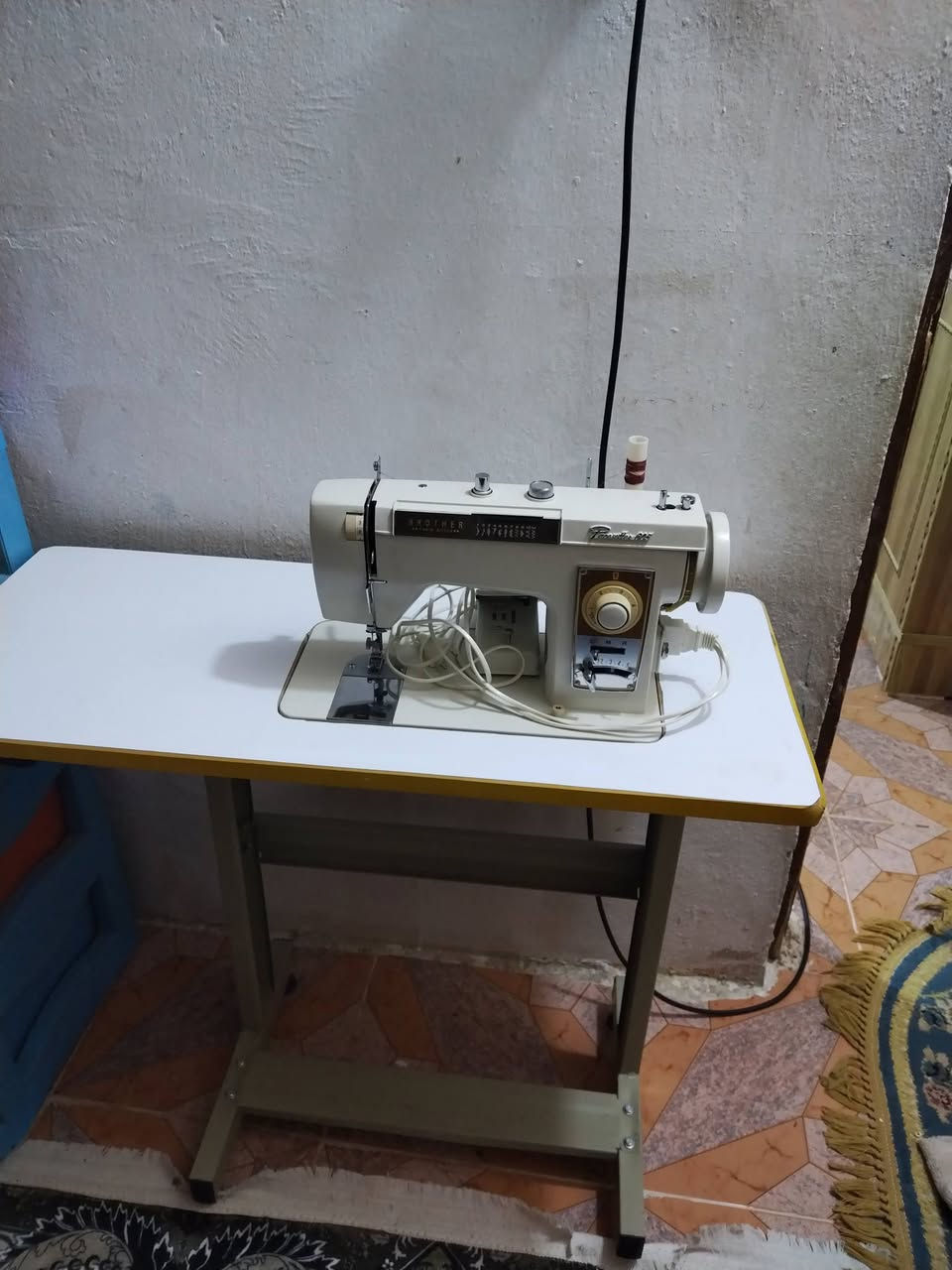 ماكينه جديده للبيع السعر 175 بعقوبه التحرير الرقم ***********
