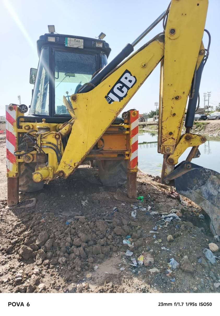 حفاره رقم الماني المثنئ جاهزه للعمل السعر 100وبيهه مجال للستفسار ***********
