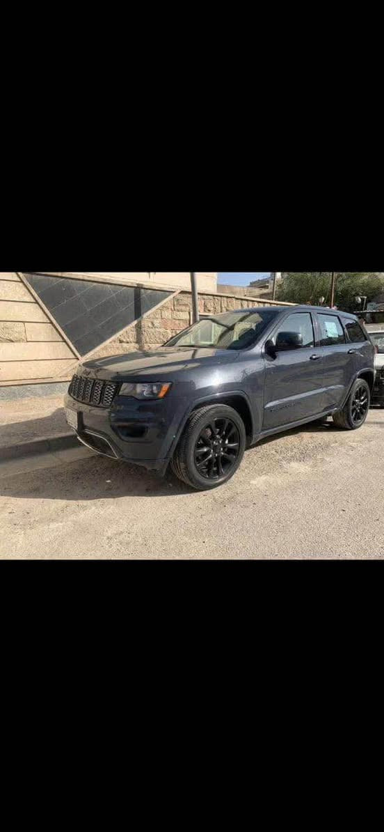 جيب شيروكي  .5 راكب بلاك توب 

الموديل : 2018
المحرك : V6.  3.6L
الموديل : 2018
العدد:72 Mi
 
المواصفات :. 
* تحذير النقطة عمياء ⚠ .
* مرايا تعتيم ذاتي. 
* ويل قياس 20 انج .
* شاشه كبيرة . شكل ٢٠٢١
* نظام الخرائط (GPS) .
* المصابيح الأمامية زنون جديد.
* دخول ذكي. 
* بصمة. 
* تشغيل عن بعد .
* الصندوق الخلفيي كهربائي .
* مقعد السائق كهربائي.
* المقاعد الأمامية تدفئة .
* حساسات خلفية . 
* تدفئة ستيرن . 
* مانع تصادم خلفي .
* بلوتوث تلفون . 
* نظام التشغيل والاطفاء الاوتوماتيكي  
السيارة حادثها بنيد وجاملغ خفيف بدون ايرباك بدون شاصي جديده مبيها اي نقص
* مانع تصادم خلفي .
* بلوتوث تلفون . 
* نظام التشغيل والاطفاء الاوتوماتيكي  
السيارة حادثها بنيد وجاملغ خفيف بدون ايرباك بدون شاصي جديده مبيها اي نقص

*********** بغداد, العراق
