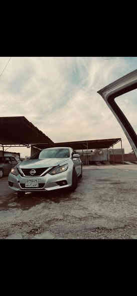 السلام عليكم
نيسان التيما موديل 2018 للبيع او المراوس رقم اربيل فول مواصفات فئةً SL
مواصفات : 
تشغيل عن بعد 
ستيرن تحكم 
باب بصمة 
صندوق بصمة
تبريد قطعتين
كشن كهرباء 
كشنات تدفئة 
هيتر ستيرن 
رادار جانبي 
كاميرا خلفيه 
لايت زينون 
مانع انزلاق
اتصل وتدلل 
***********
