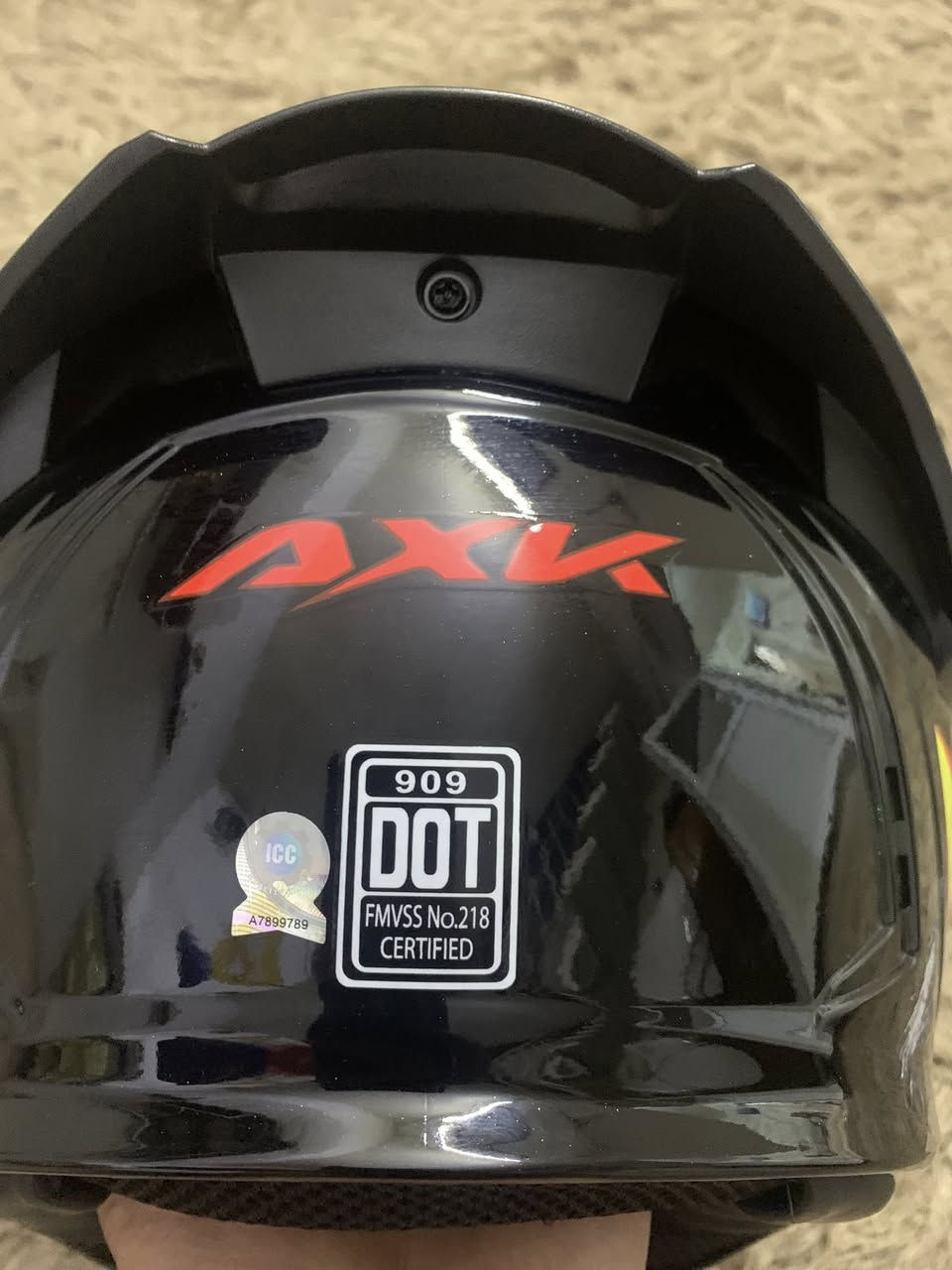 اغراض دراجة
خوذة نظيفة بس بيها شخط مثل ماموضح بالصورة 
صندوق GS وسط نظيف 
سيباية بريز طويلة نظيفة 
هورن سيدان هو وكتف كامل بس شد 
لايت زنون ابو مروحة 8500W 
جامة امامية نظيفة ABK 
بغداد البلديات 
متواجد واتساب ***********
