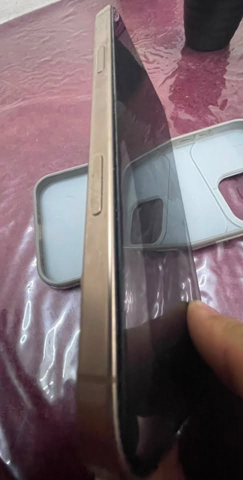 ايفون 16برو ماكس ذاكره 256بطاريه %95 جهاز اخو جديد وتر بروف جهاز جدا نظيف لا مفتوح ولا مصلح عربي شرق اوسط اصلي ماستر ملحقات كامله 
سعر 1350الف قفله من الاخير 
للتواصل على الواتس فقط ***********
