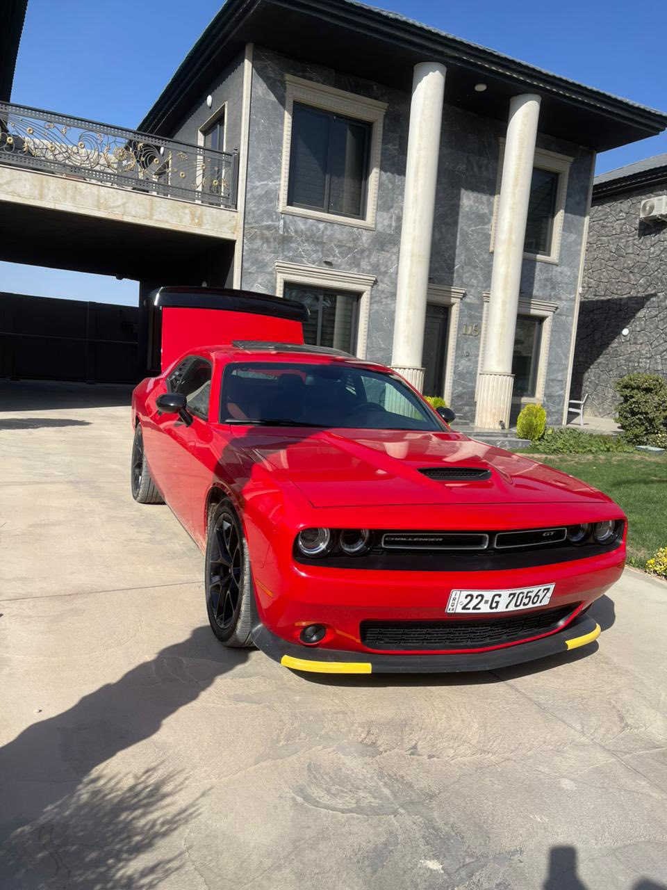 سلام عليكم شباب الي يدور شي نظيف
جالنجر 2021 GT خليجي هارلم كفالة
لون مميز احمر 
ماشية 38000 mi محرك 3600
رقم اربيل و باسمي تحويل ثاني يوم
فتحة سقف / ويل 20 / بصمة / شاشة كبيرة / تحكمات ستيرن / كاميرا دوارة / حساسات بلاد/ شفتات ستيرن/ كشن السائق كهربائي/ كشن حاضن/ تشغيل عن بعد/ كشتات جلد/ سستم صوت البين/ كاميرا خلفية دوارة/ رادار جانبي/ هيتر بلمري بصمة عدد 2
گير محرك كلة ضمان برغي ما مفتوح
السعر 268$ 🔒 
الرقم ***********
مكان السيارة بغداد-شارع فلسطين
