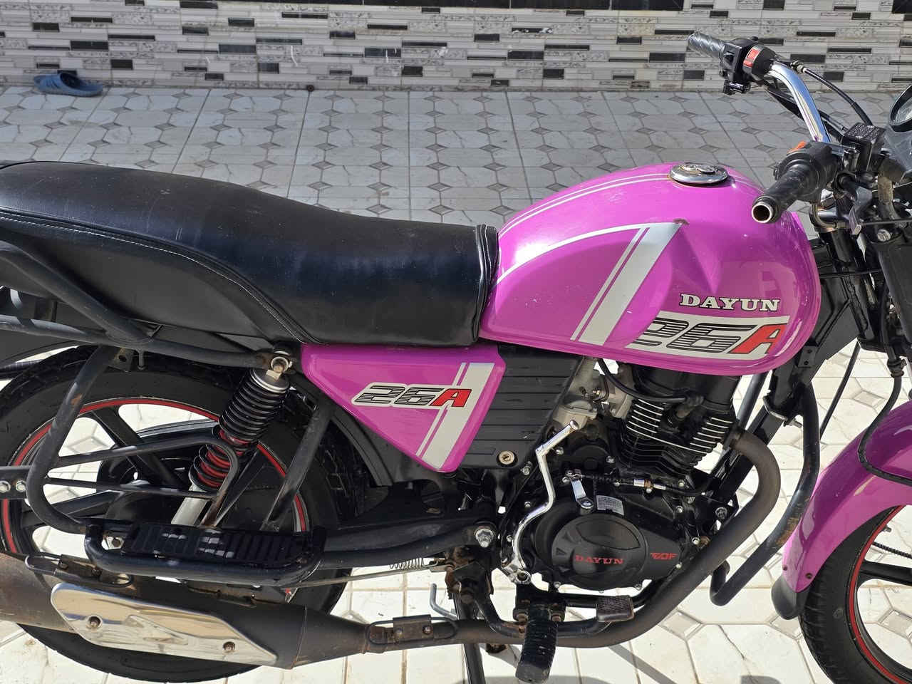 سلام عليكم دايون نفخ موديل 23 اوراق اصولي (مكتب حسين )ادراجه كما موضحه بصوره فقط تانكي ودرجه خير من الله مكان بابل قضاء الهاشميه اسعر واي استفسار اتصل ع رقم(***********) خاص مغلق
