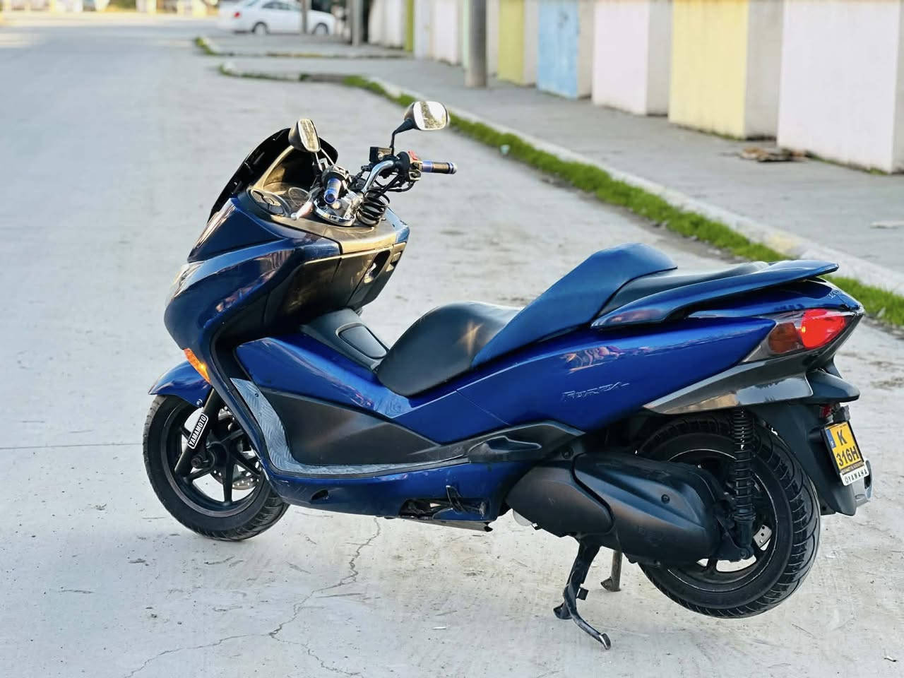 ماشەڵالەماڵی ھەمولایەئـەم ماتۆڕەبۆفڕۆشتن  فۆڕزای  010 مەکینەی 250 کەم ڕۆیشتوە 39ھەزار ڕۆشتوەبەشەرت ھەردﻭﻭتایەی تازەیەپاتری تازەیەکارەبایو سولفو ھەموشتێکی بەشەرت  مۆدیلی 2018یە 
شوێن سەیسادق 13$گەڵاوکەمێ مەعمەلە
ژم ***********
