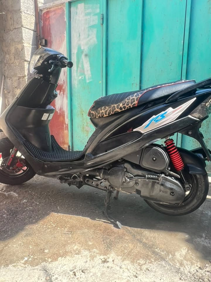 دراجه ماكس عدله بلاديه نضافته شوفت عينكم سلف هندر كهربائيات دشبول لايت عالي ناصي نكره سلف مكينه بلاد كابريتر بلاد دراجه شوفت عينك نضافته التراي مالتك للكعبه وين ميعجبك روح بيه (الي ماخذين مني دراجات يعرفوني ماجيب نطايح )
بغداد جسر ديالى اني خادم السعر ٦٥٠ بيه مجال


**إذا كنت صاحب هذا الإعلان وتريد حذفه لأي سبب، رجاءا أرسل رسالة إلى الدعم الفني**