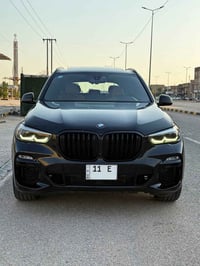 للبيع فقط  bmw X5 40i وكالة العروش موديل 2019  محرك 6 سلندر  السياره ف...