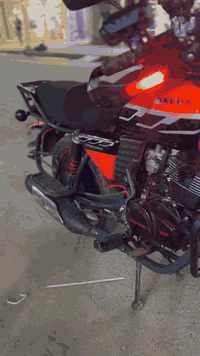 سلام عليكم دايوان موديل 23خروح 25شهر 3 لون برتقالي غير محدد سنويه بسمي منزلها عله ايدي من المعرض أوراق المعرض موجوده دراجه خير من الله ماشيه 28000حقيقي دراجه برغي مناقصها مكفوله كفاله عامه شرط الرابع مالتها 100 رقم بغداد انكليزي مشروع وطني وين ميعجبك احولك ثاني يوم 
اتصال ***********
واتساب ***********
