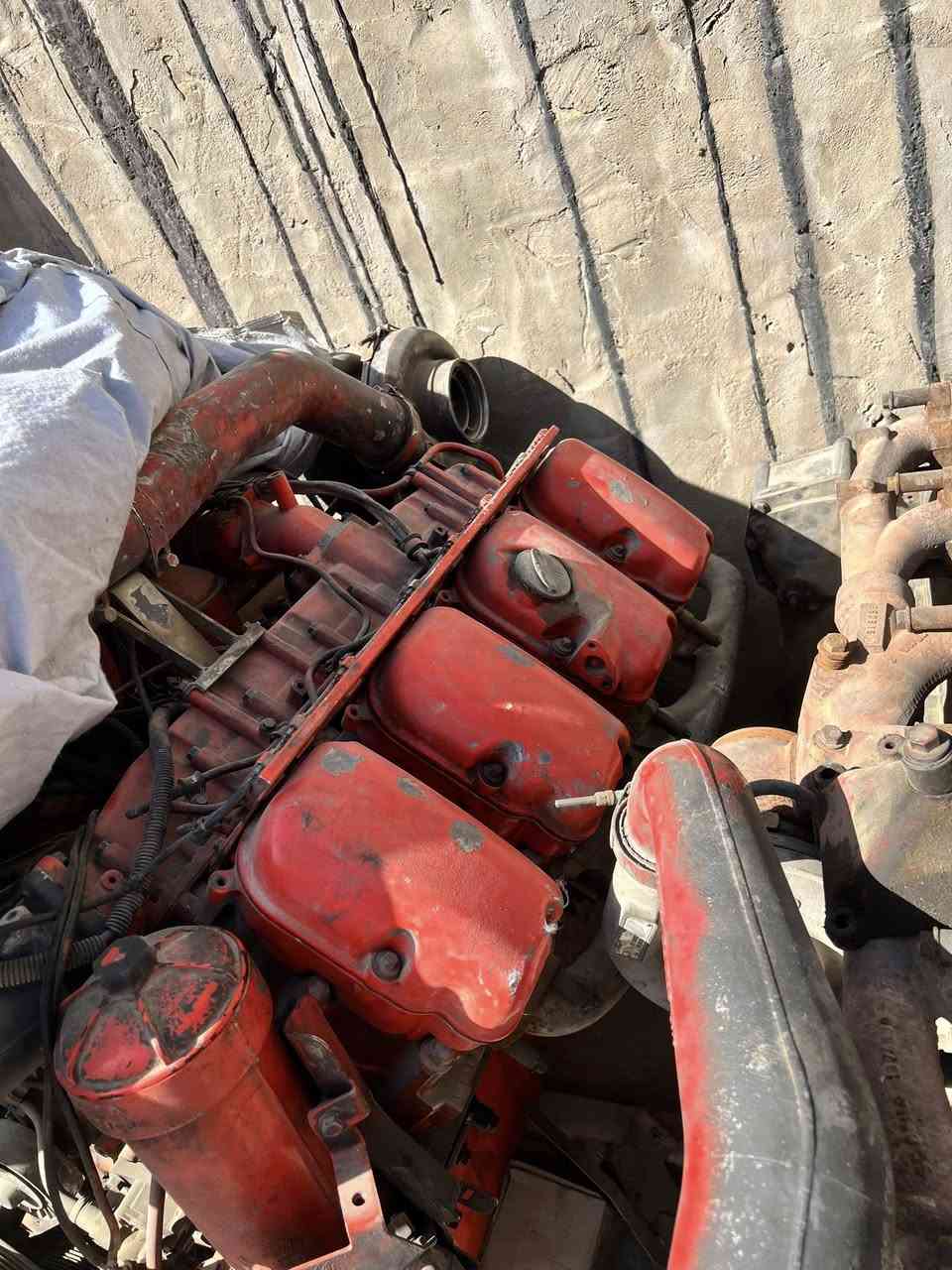 السلام عليكم محركات للبيع جاهزات
ثنين سكانيا ١٢٤ ستندر 
ووحدة ٨ سلندر انجكتر حديث استندر جاهزة 
للاستفسار 
***********
مامتواجد على نت
