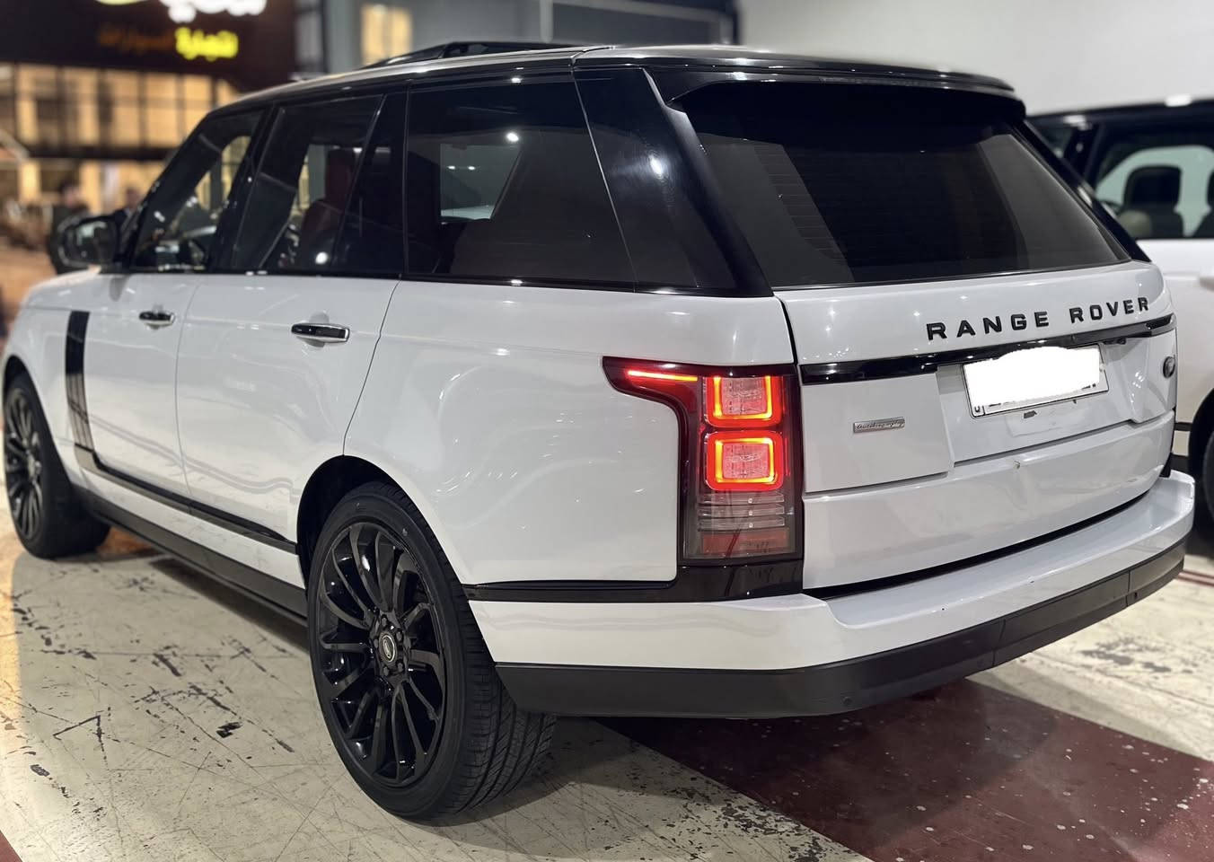 بيع او و مراوس 

رانج روفر فوك اوتوبيغرافي خليجية وكالة سردار

موديل 2016

جديدة لوك عليها إدامة شاملة

داخل احمر 

كشنات مساج 

جكات و دوسات كهرباء

بانورما قمارة سودة

ثلاث شاشات  وكشنات خلفية مساج

العنوان / بغداد معارض النهضة 

الهاتف / ***********
