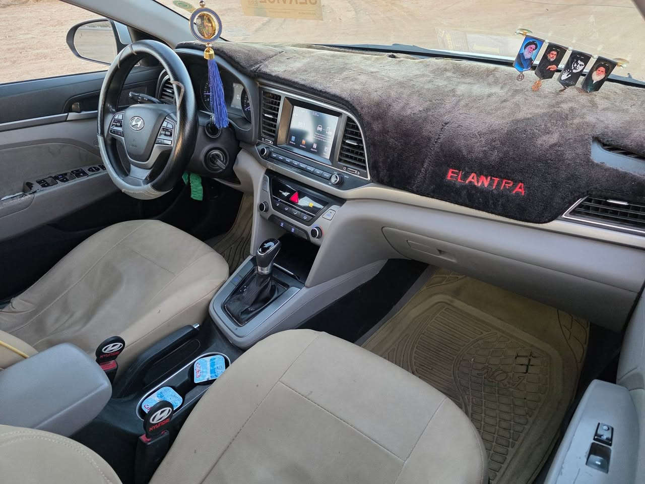 النترا وارد امريكي بيهه بس بنيد امبدل بدون ضربة داخليهه بدون ارباك محرك ٢٠٠٠ دوش سياره جديده وجاهزه من كلشي مابيهه اي نقص محرك وكير وحداده وتبريد شرط الفحص رقم بصرة حرة سعر ١٠٧ هاتف 📱 *********** العنوان بصرة
