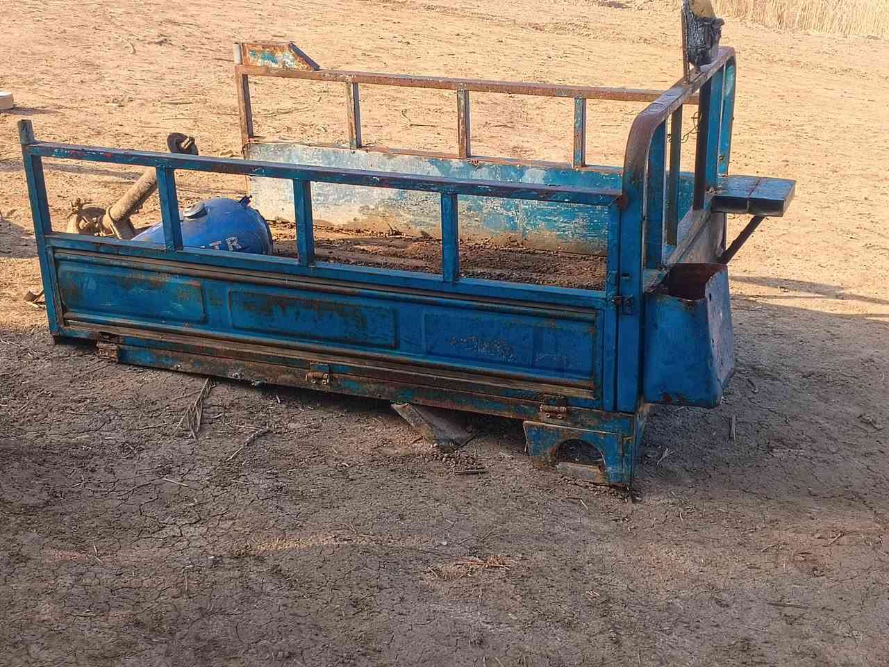 سلام عليكم شباب ستوته تفصيخ عوزه بس شد لتواصل ***********
