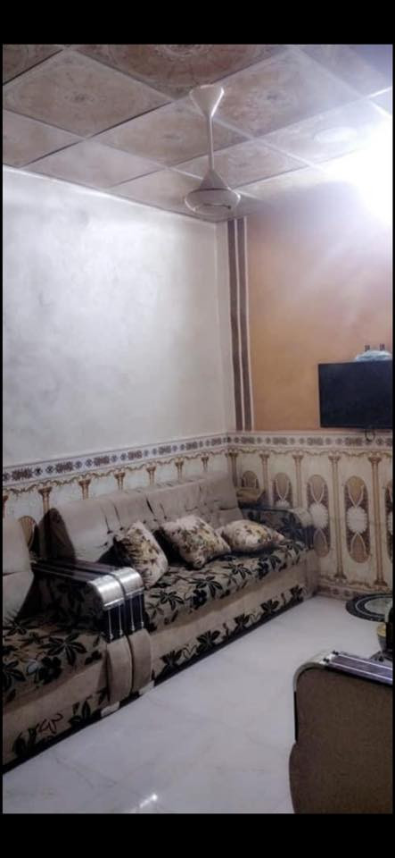 بيت للبيع حي اور ثانيه خلف مكتبه سلوان مساحه ١٠٠ واجهه خمس ونزال ٢٠ طابق واحد قديم اتصال *********** السعر ١١٥ مجال قليل كلش
