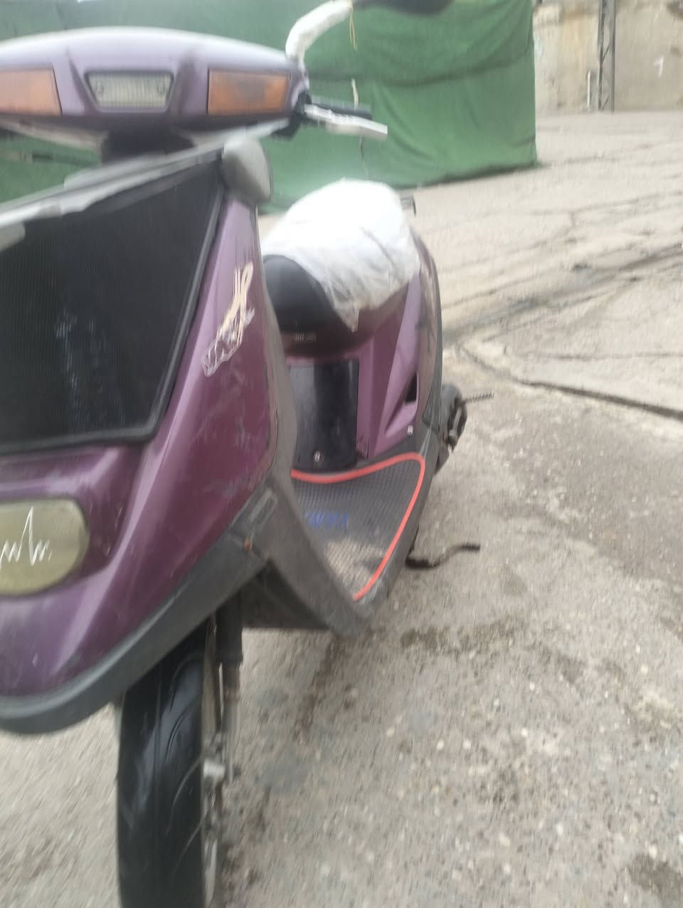 عندي هذا الماطور للبيع ما مفتوح كل شيء ما بيه لا شاصي ولا ماكينه مكان الماطور ايسر حي سومر تواصل على الرقم بي ***********
