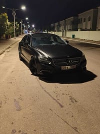 CLS350 2013 (كاز) Diesel 3.0L turbo  السيارة كلين بالعراق بيها بس جامل...