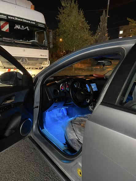 سلام علیک شوفرلیت کروز ٢٠١٢ خلیجی 
ماشیە ١٤٨ الف حقیقی💯
١ قطع سبغ بدون ضربە
١ پارچە سبوغ بێ لێدران 
گێڕ و محرک بشرط 💯
شاشە ئایپاد
ABS✅
تحدید سرعة✅
داخیلی شین و ڕەش🔵⚫️
٤ تایە نوێ بەسترایە 
سەنەوی نوێیە هەزە و فەحس کرایە ✅
٢ سویج بلادی📦
تبرید بشرط
سعر:٧٦ وەرەقە مەجالەکی زۆر کەم
***********
