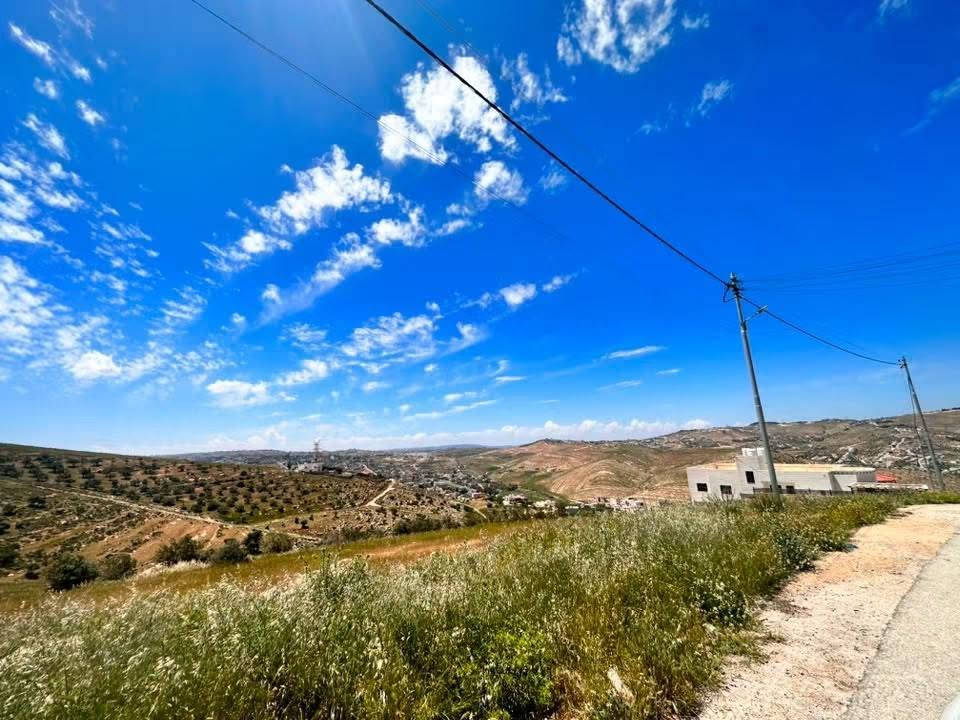 قطعه ارض للبيع تبعد عن الجبيهه 10 دقائق فقط 11 كيلو عن دوار الاميره بسمه منطقه بيرين ام رمانه إطلاله رهيبه جداً وقطعه مميزه منطقه فلل شوارع 10 متر المنطقه بناء حديث واصل جميع الخدمات للاستفسار…..
٠٧٩٨٤٨٥٧٢٤


**إذا كنت صاحب هذا الإعلان وتريد حذفه لأي سبب، رجاءا أرسل رسالة إلى الدعم الفني**