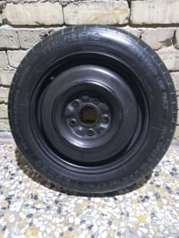 عندي أسبير طواري 16 لبيع جديدمامستخدم حجم 16 سعره 35 07802691391