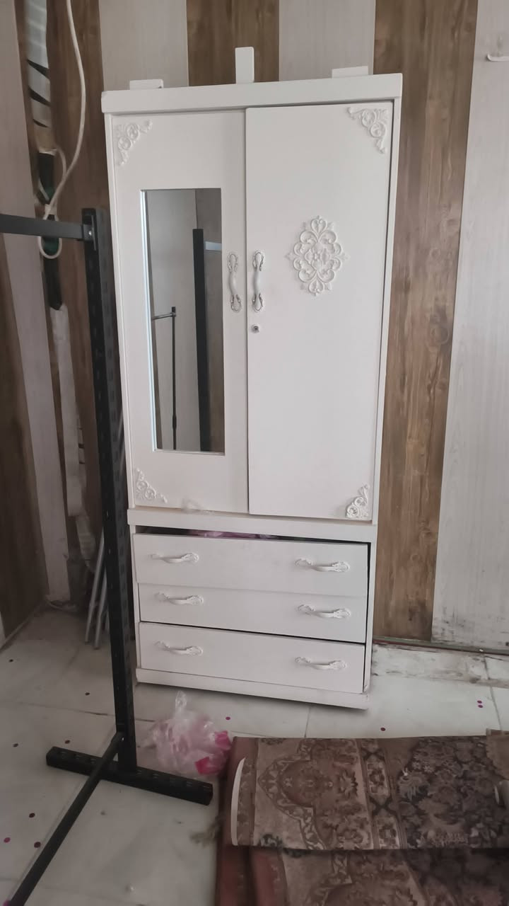 سلام عليكم للبيع كنتور تركي ٥٠ ميز ٢٥ طبلات ٢٥


**إذا كنت صاحب هذا الإعلان وتريد حذفه لأي سبب، رجاءا أرسل رسالة إلى الدعم الفني**