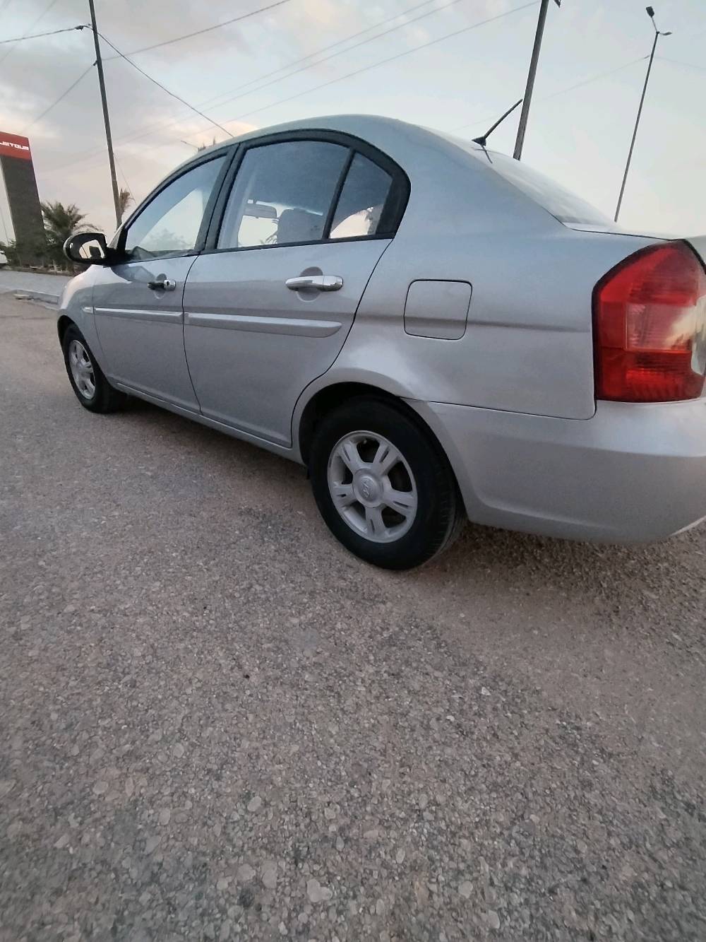 اكسنت 2009 خليجي محرك 1600 رقم وهزه جديده محرك وتبريد وحداديه جدد شاشه كامره بيه قطعتين صبغ ماشيه173 السعر 84
***********