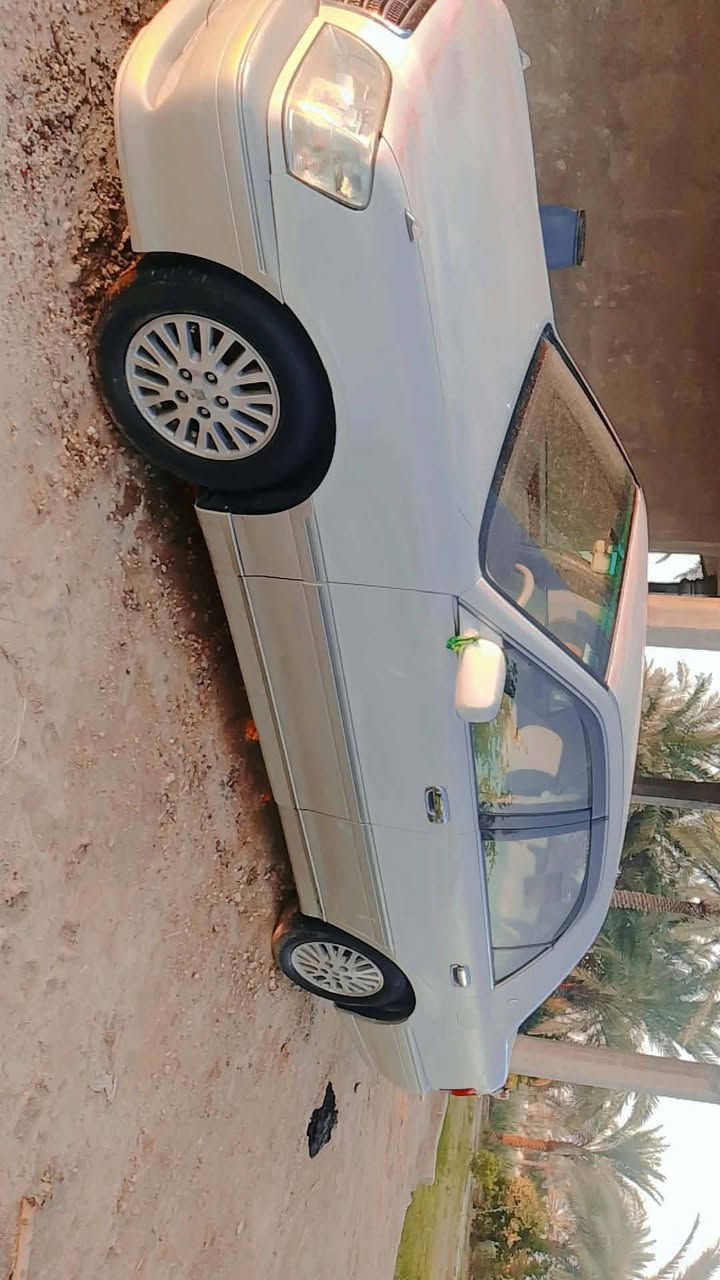 سلام عليكم ملكه البيع أدوات كصه قماره محركها ديفور الجبير نضافه فول يعني طك كارتون سعر 50وبيها مجال ب***********الثير***********
