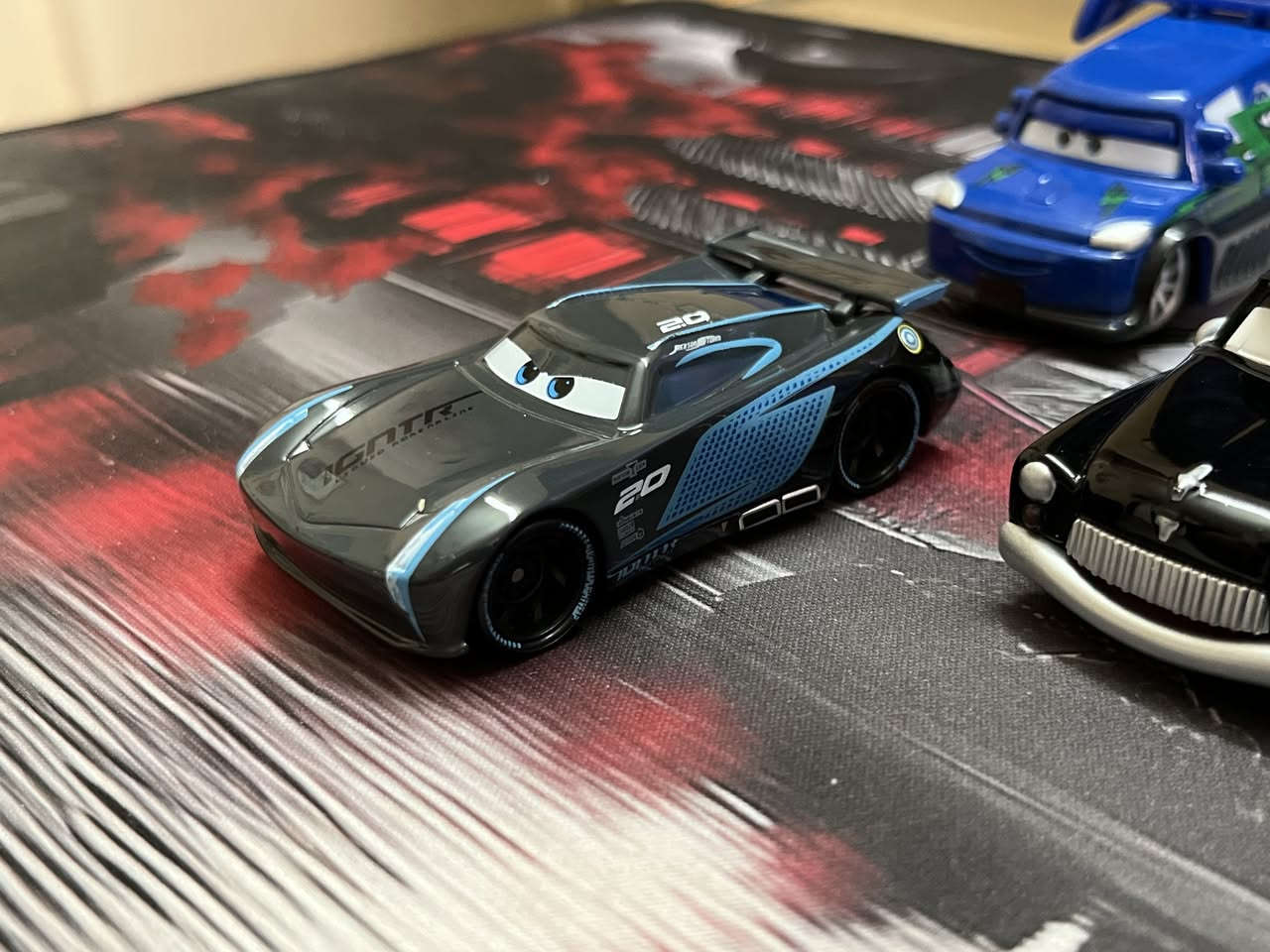 كوليكشن عائلة برق بنزين
معدن بالكامل

عربيات ديزني كارز (من كرتون برق بنزين) Cars معدن أصلية – بجودة عالية وتفاصيل ممتازة


**إذا كنت صاحب هذا الإعلان وتريد حذفه لأي سبب، رجاءا أرسل رسالة إلى الدعم الفني**