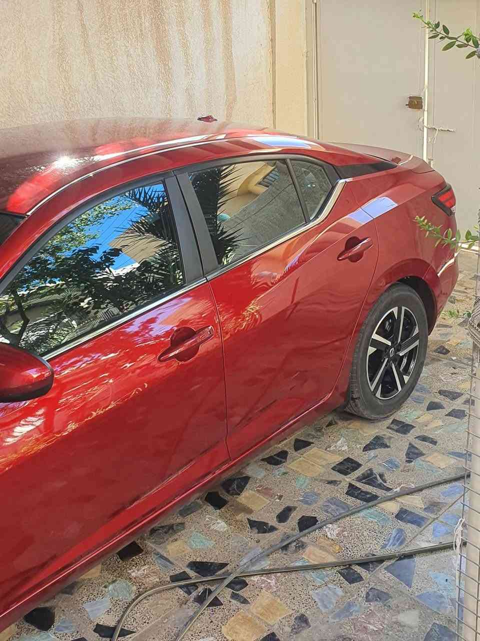 السلام عليكم شباب
نيسان سنترا وارود امريكي  sv موديل 2024

السعر :مناسب جداً 

اللوان/ ماروني

حجم المحرك 2.0L ( 4 سلندر )

السيارة.. حادثها كلش حلو فقط دعاميات واگعة واسفل قبغ الجنطة 
مو الجنطة (اسفل قبغ الجنطة) 
وبيها رصعة بالبنيد نفسها معدلة ومبينه 
بدون دواخل بدون ايرباك 

ماشية 48 الف

المواصفات : 

‏‎بصمة ابواب 

‏‎بصمة تشغيل 

 تشغيل عن بعد (𝐑𝐞𝐦𝐨𝐭𝐞 𝐒𝐭𝐚𝐫𝐭)

‏‎شاشة كار بلي لمس
كامرا خلفية
هاند بريك بصمة
اوتو هولد (𝐀𝐮𝐭𝐨 𝐇𝐨𝐥𝐝)  
اوتو ستارات (𝐀𝐮𝐭𝐨 𝐒𝐭𝐚𝐫𝐝)
اوتو ستارات (𝐀𝐮𝐭𝐨 𝐒𝐭𝐨𝐩)

رادار امامي (تحديد مسار)

‏‎رادار جانبي (نقاط عمياء)

‏‎رادار خلفي (التحذير من الاصطدام)

‏‎حساسات امامي

‏‎حساسات خلفي 

نظام (𝐄𝐜𝐨)

نظام (𝐍𝐨𝐫𝐦𝐚𝐥) 

نظام (𝐒𝐩𝐨𝐫𝐭)

تحكمات  استيرن

استيرن هيتر 

كشنات كهربائي

كشنات هيتر
ويل المنيوم

وبعد هواية مواصفات اني ماعرف بيها 
السيارة دخول جديد صارلها شهر تقريباً 
رقم شاصي وصور حادث امريكا موجودة

واتس اب ***********
مكاني كربلاء
