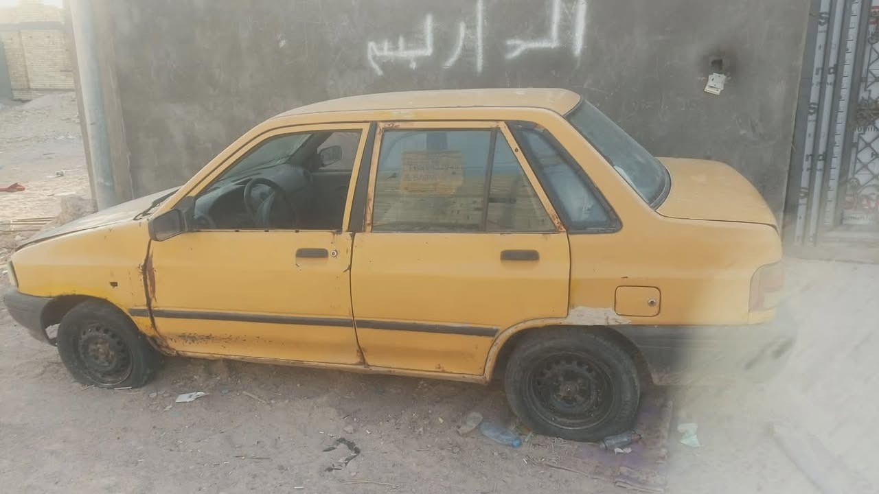 السلام عليكم سايبه ما اندل راعيه  محرك ناعم ما يبخر السياره متروكه هسه من اشغله تشتغل بس تختنك  وتخربط  صار اله فتره تاركه سياره بديه حلو مابي شي يعني ابيع كوم حديد رقم ذي قار احمر عنواني البصره الجزيره السعر 5 ورقات  *********** لا يوجد واتساب الشراي ينتصل ويدلل
