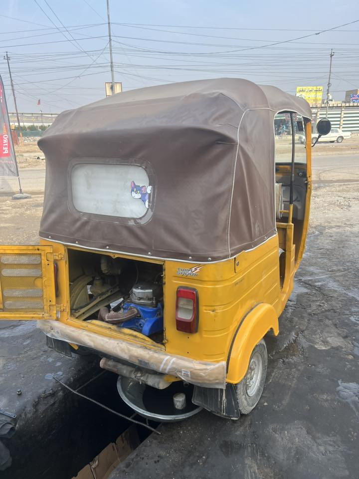 سلام عليكم تكتك موديل 20 مصبوغة جمالية وبيهة ضربة بل غد أصافحك حلوة يرادله تعمير دوسات سعر 6100 اوبيهة مجال كير محرك خير من اللة رقم اوسنوية بغداد بسمي يرادله شغلات بصيطة مكاني بغداد الحسينية ‭0787 421 9399‬
