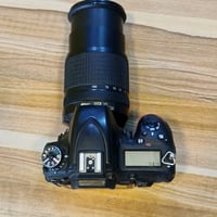 نيكون d750 فوللل فريم + عدستها الاصلية 18_140  وياهة كامل ملحقاتها جنط...