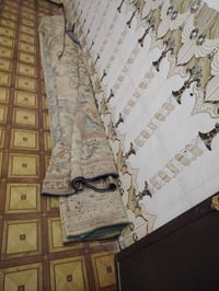 عوائلنه الفقيره يوجود زولي عدد 2 الحجم 4في5 محتاجه يتواصل ويايه على خط...