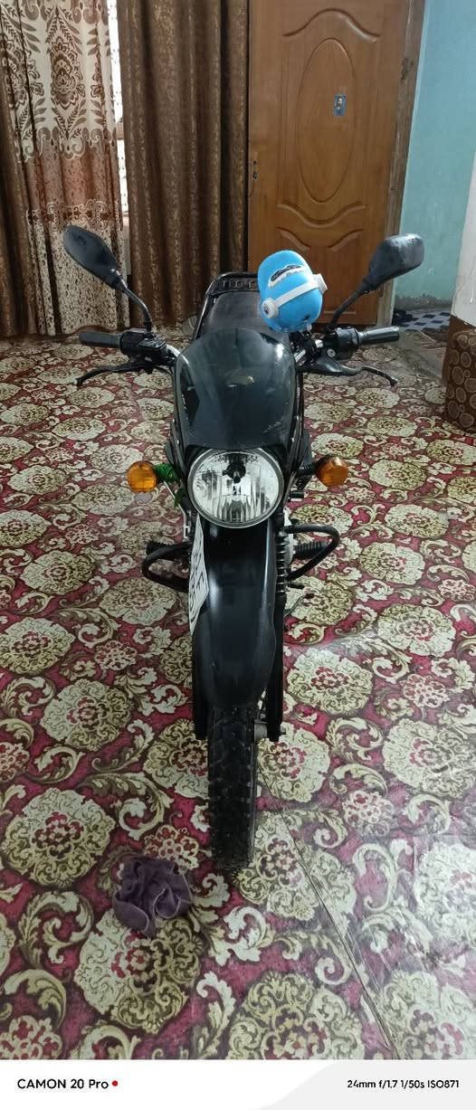 سلام عليكم  دراجه بوكسر 2023مكفوله كفاله عامه من كلشي بغداد تحويل ثاني يوم سعر 2600 شراي يتصل 
***********
