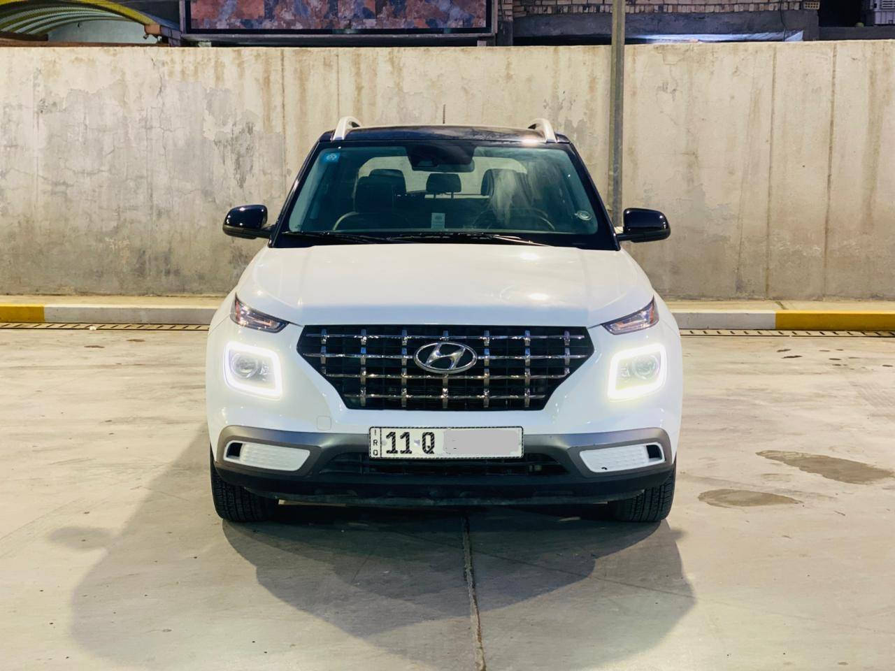 هونداي فينو  24 سعر 138  بي مجال.           مرقم بغداد بسمي فول موصفات  
بدون صبغ تبديل بندي نفس الون.                   شواصي الغود مكفوله بدون دواخل  
☑️محرك دوش ماشيه 19 ميل  
☑️بصمة تشغيل+أبواب                                   الد امامي خلفي. زنوان بلادي 
☑️شاشة ايباد كبيرة تدعم كار بلي +gps
☑️كاميرا دواره
☑️3 انضمة قيادة
☑️نقاط عمياء بالمرايه 
☑️تبريد شاشة + شاحنة والير ليس. 
🦼كشن تطريز جلد بلاد الدشبول مطعم ابيض 
☑️رادار خلفي
☑️فول تحكم استيرن
☑️تحديد مسار تنبهك عند الخروج عن المسار توقف ذاتي
☑️حساس تايرات
 ☑️ويل كب 
☑️شاشه لتحديد العطلات 
مكان السيارة بغداد بلديات  
سونار وصور حادث موجوده اي استفسار واتساب ***********
