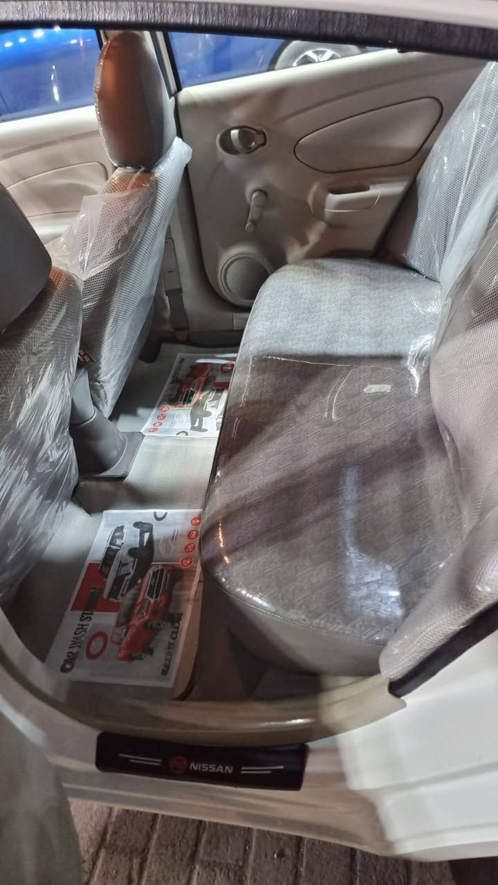 السلام عليكم للبيع نيسان سني هندي موديل ٢٠٢٤ امدوشمه عام مكان السيارة بغداد مدينه الصدر ماشية ١٧ الف رقم بغداد السعر ١٢٩ وبيها مجال للستفسار التصال
***********
