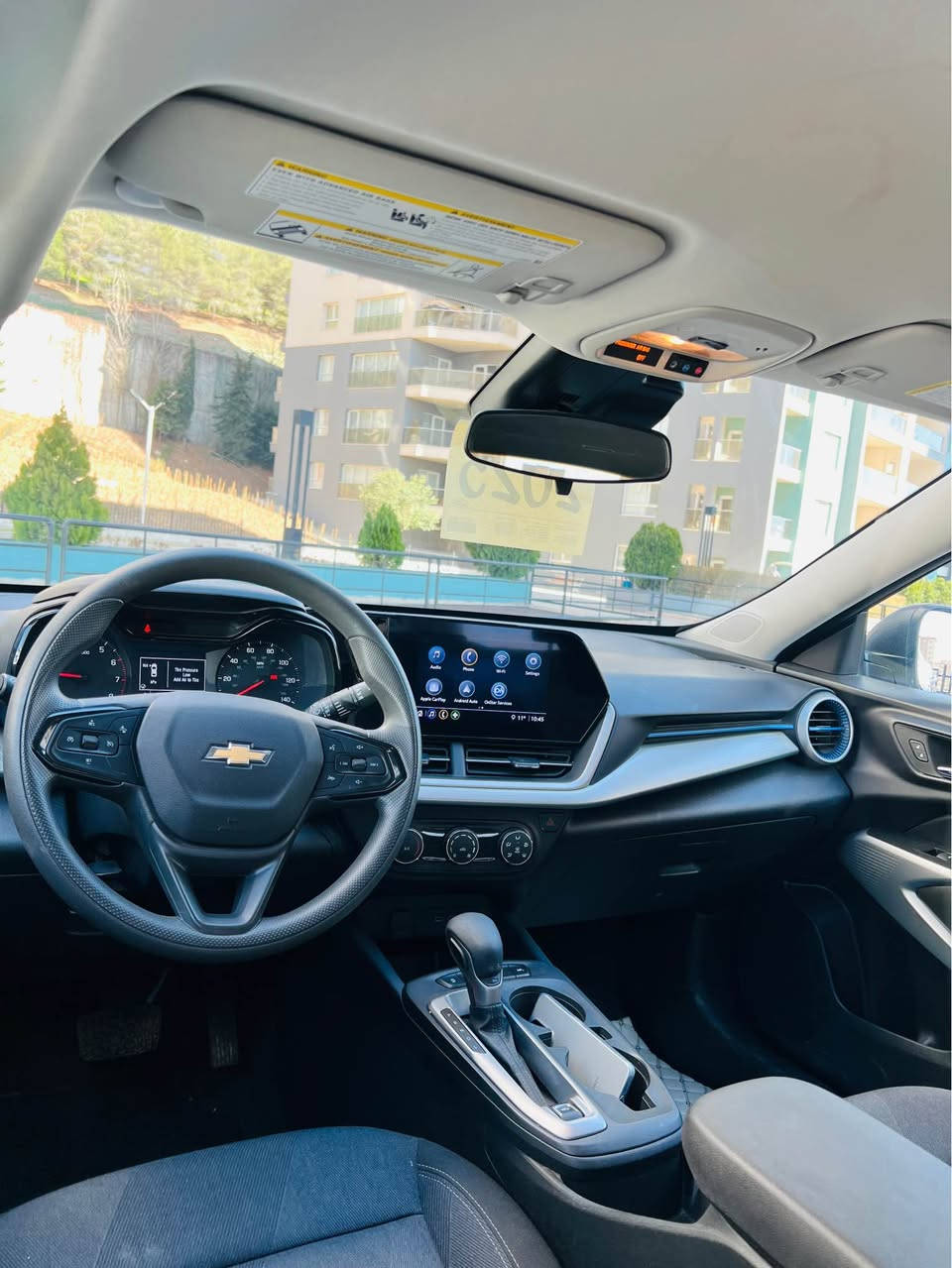 Chevrolet trax 
مۆدێل 2025 
تەنها 10 هەزار کیلۆمەتر ڕۆشتوە وەک سفر ماوەتەوە 
سەیارەکە تەنها یەک درگای بۆیاخە یەک پارچەشی ساردە 
پێش و پشتی کەپسە بێ لێدران  بێ ناوگرتن دەعمیەکانیشی بەشەرت بۆیاخ نیە ئێرباگی تەنها شان تەقیوە
مواسفات:
ئۆتۆ ستۆپ،ڕاداڕ پێش، شاشە گەورە،کامێرا،لایت زینۆن ئۆتۆ
دەبڵ گێر،ئەپڵ کارپلەی،تەحەکوماتی سەر سوکان،زۆر مواسەفاتی تر
سەیارەکە ٣ مانگی تیا ماوە بۆ ڕەقەم 
ناونیشان:سلێمانی 
سعر:137$ مەجاڵ 
رەقەم تەلەفون
***********
*********** السليمانية, العراق
