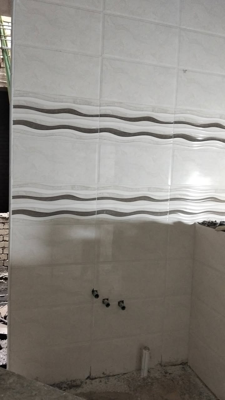 ابو هاني المصري خلفه سيراميك مقيم في بغداد واسعار مناسبه تطبيق درجه اولى ***********
