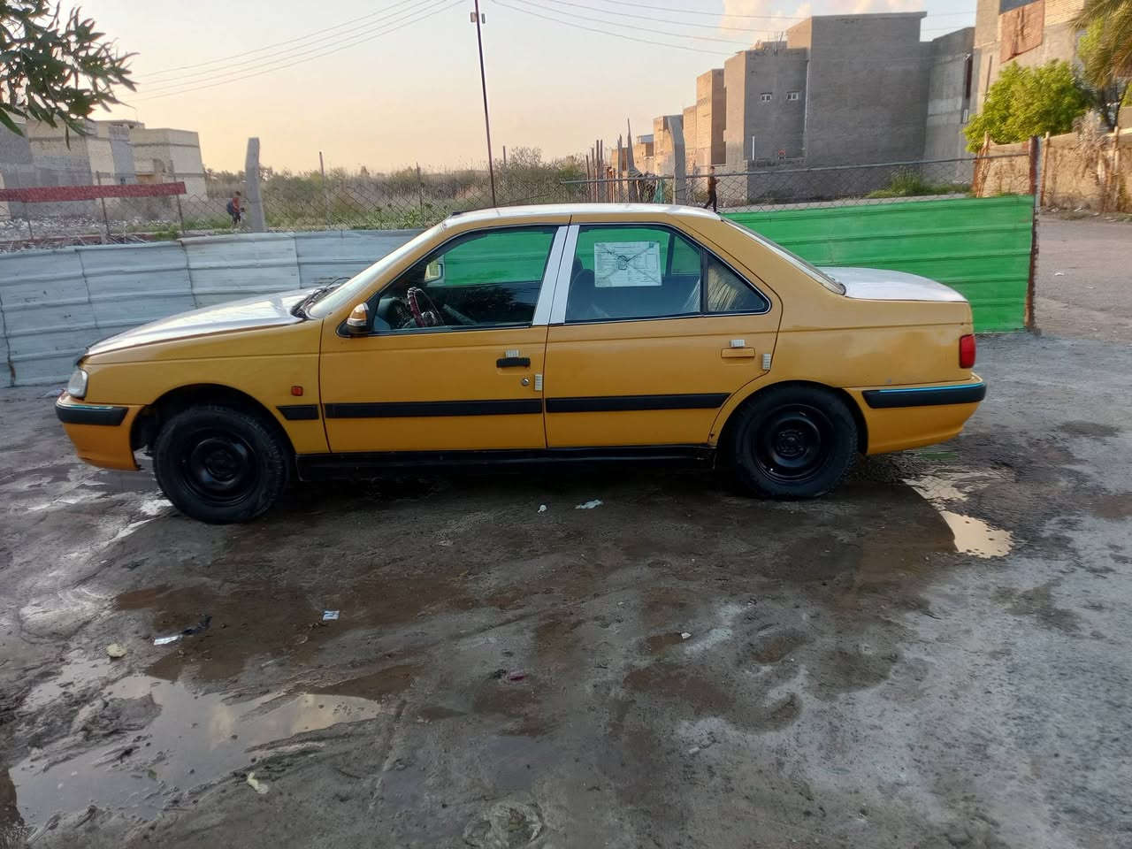 سلام عليكم بيجو بارس ٢٠١٣ رقم بابل مصفره هيئه وغرامات كير مكينه كفاله صدر نص ونص معروضه ب٣٠ وبيهة مجال مكانهة بغداد التاجي 
***********
***********
